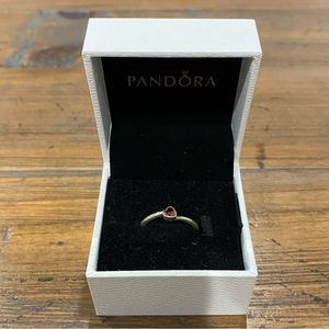 Pandora Ring.
